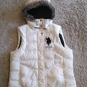 ❄️US Polo Assn. White Puffer Vest w/Hood